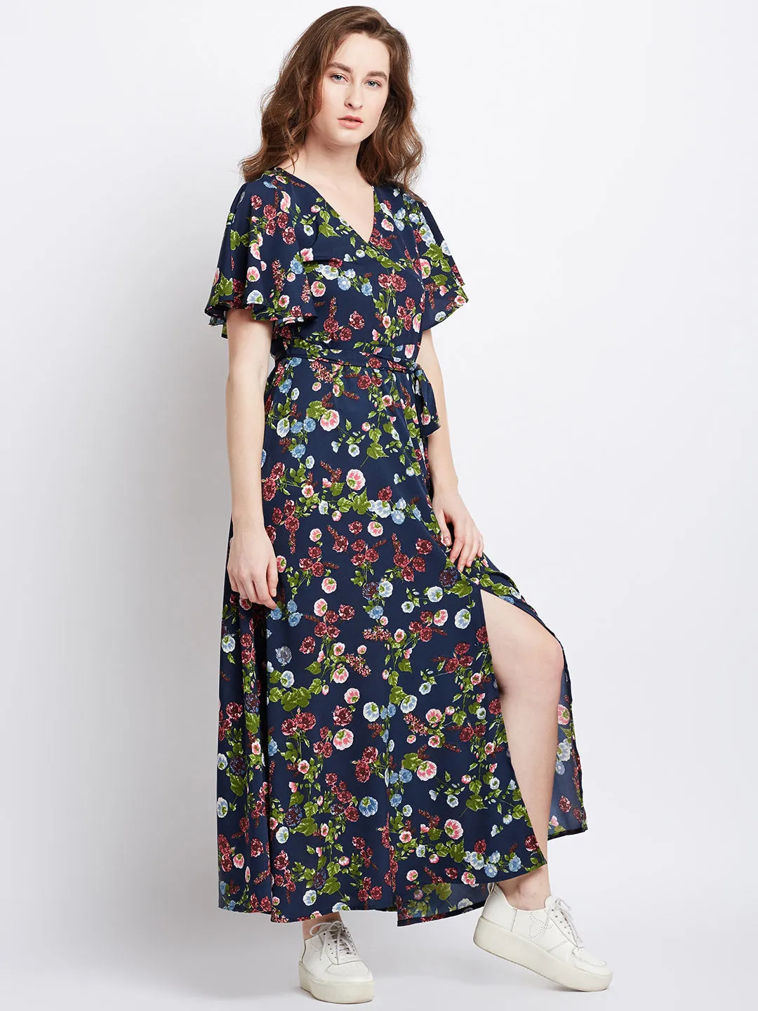 Berrylush Women Navy Blue Floral Printed V-Neck Waist Tie-Up Flared Maxi Dress