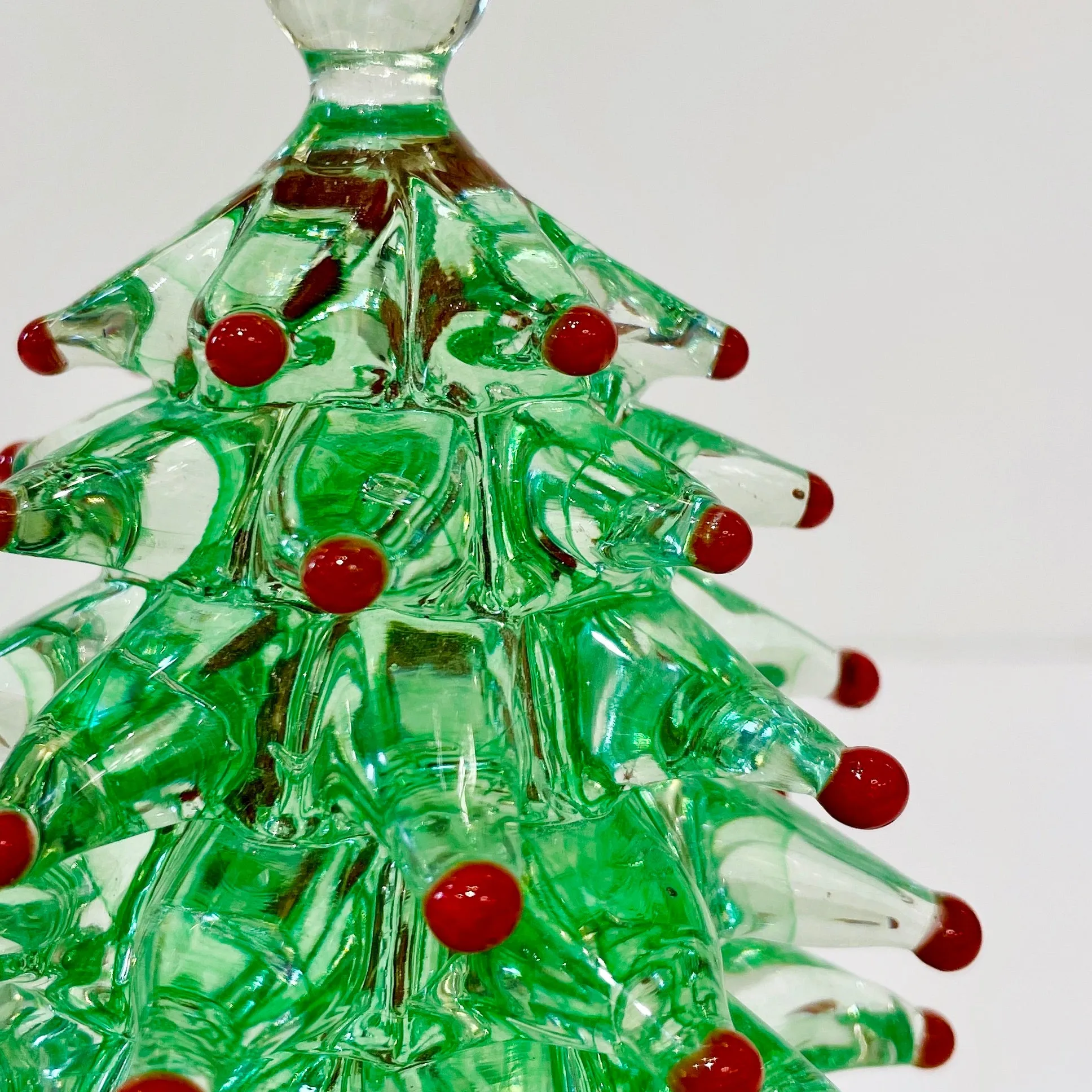 Contemporary Italian Emerald Green Red Murano Glass Christmas Tree Sculpture