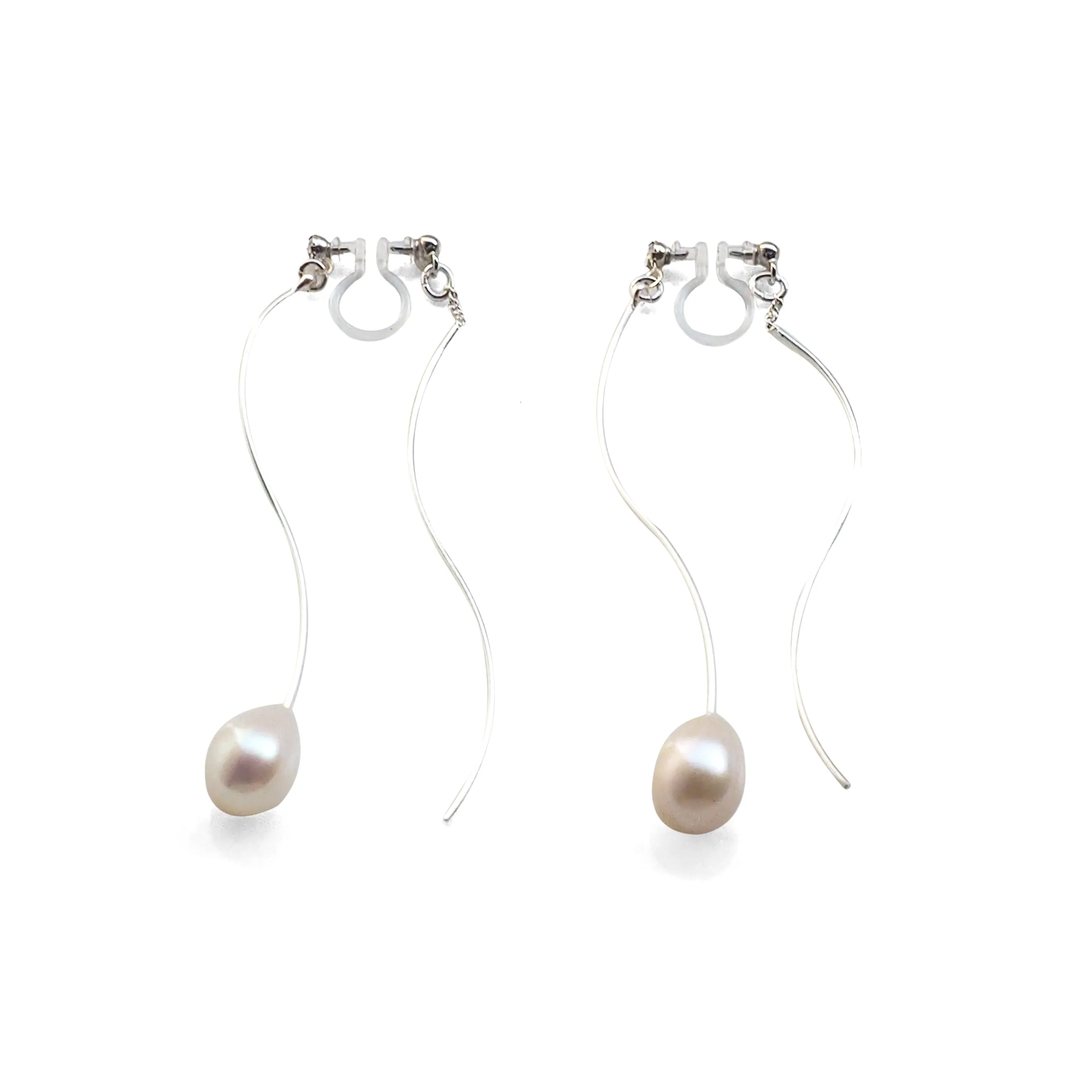 Double Sided White Freshwater Pearl with Wave Bar Invisible Clip On Earrings (Silver tone)