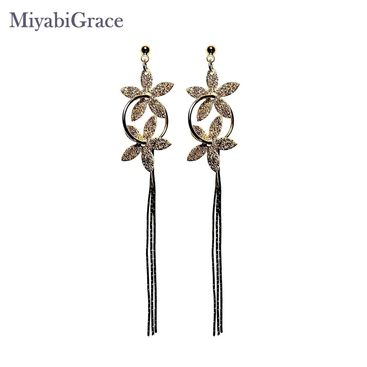 Elegant Golden Flower Long Chain Dangle Invisible Clip-On Earrings