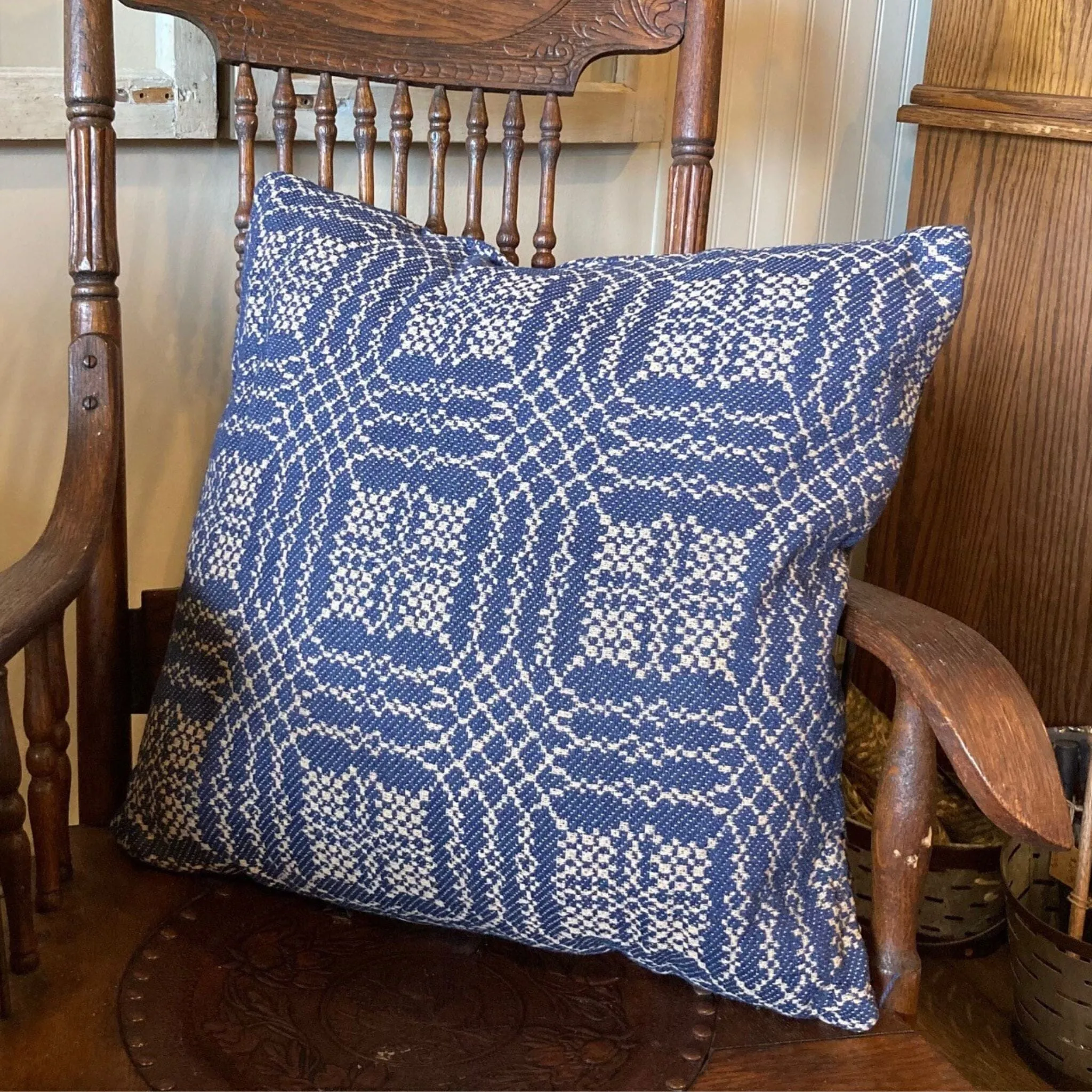 Nantucket Navy and Tan Woven Pillow 20" Filled