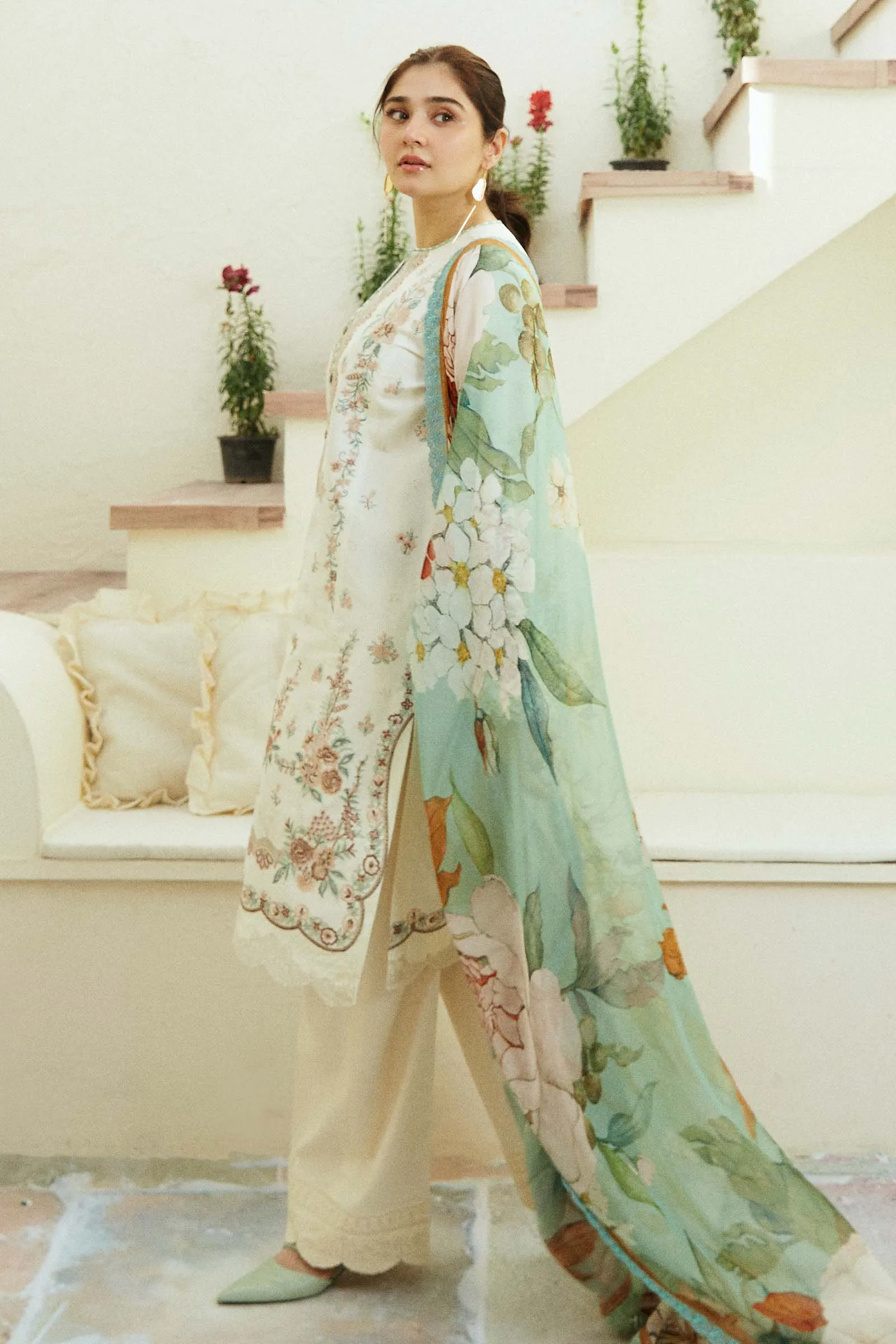 Zara Shahjahan X Durefishan · Coco Lawn Eid Edit 2024 – IVORY-D10